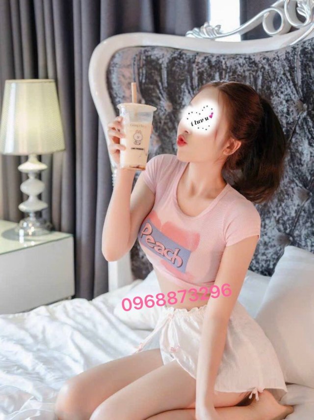 Gái Gọi F2 TP Đà Lạt: Bé Na – Gái Gọi Đà Lạt Đặc Biệt, Em Gái 2K5 Hàng Teen, Mặt Xinh, Thân Hình Quyến Rũ, Thái Độ Ngoan Chiều